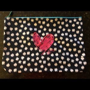 Large zipper pouch